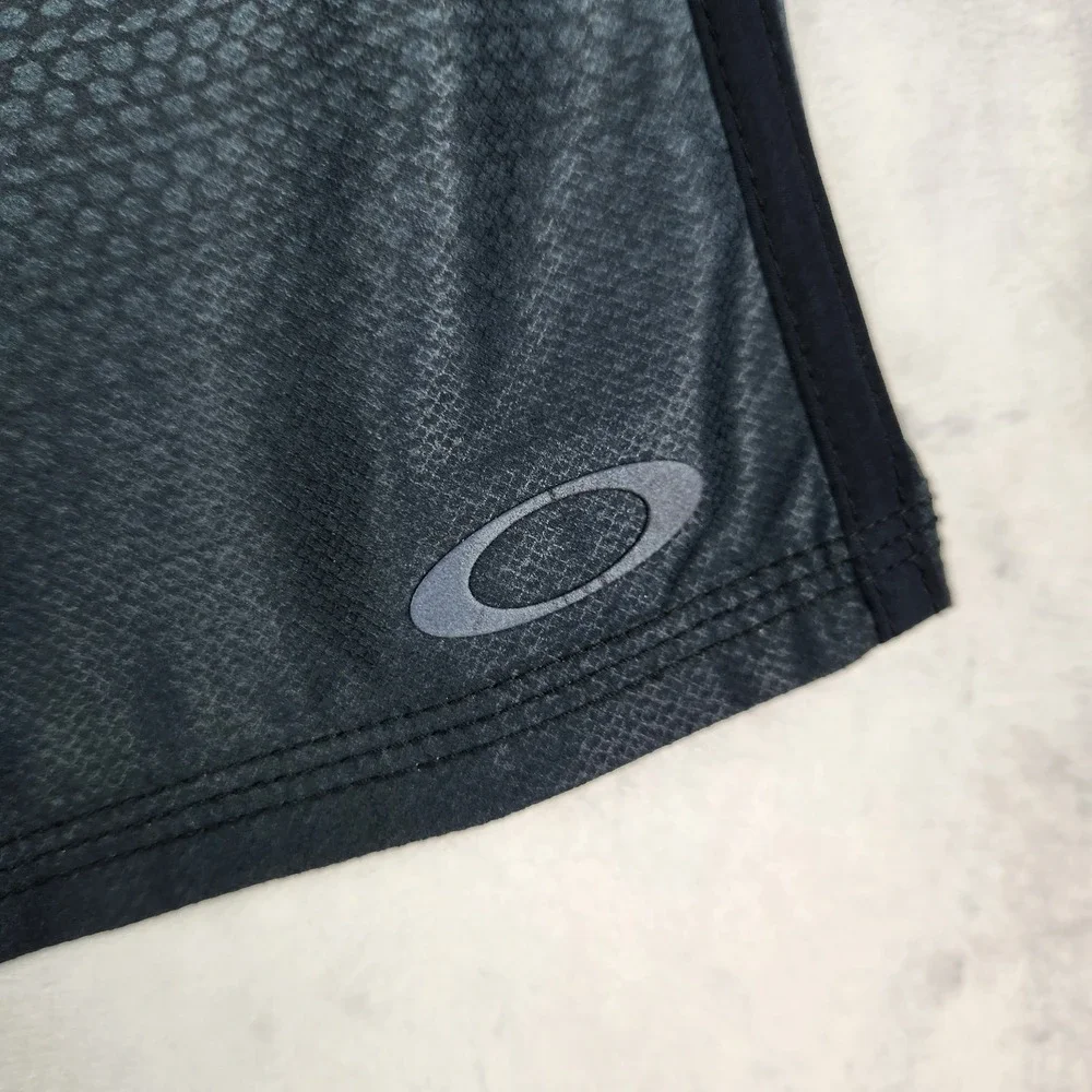 Oakley Board Shorts Mens 33 Gray Black Geometric Swim Trunks‎ Mesh Linerless